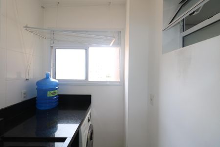 Apartamento para alugar com 80m², 2 quartos e 1 vagaÁrea de Serviço