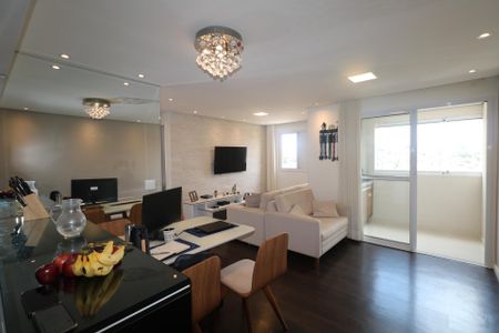 Sala de apartamento para alugar com 2 quartos, 80m² em Taboão, Diadema