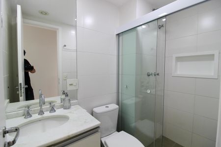 Apartamento para alugar com 64m², 2 quartos e 1 vagaBanheiro