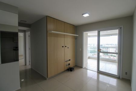 Sala de apartamento para alugar com 2 quartos, 64m² em Ferreira, São Paulo