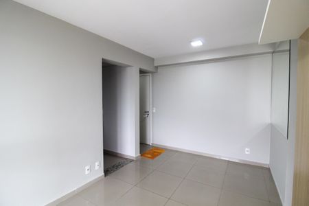 Sala de apartamento para alugar com 2 quartos, 64m² em Ferreira, São Paulo