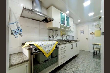 Apartamento à venda com 125m², 3 quartos e 3 vagas
