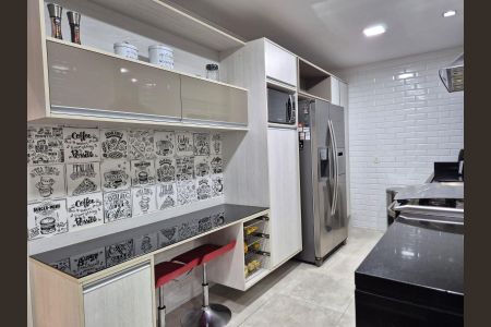 Apartamento à venda com 181m², 3 quartos e 3 vagas