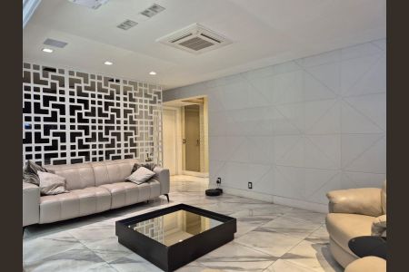 Apartamento à venda com 181m², 3 quartos e 3 vagas