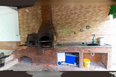 Casa à venda com 680m², 3 quartos e 1 vaga