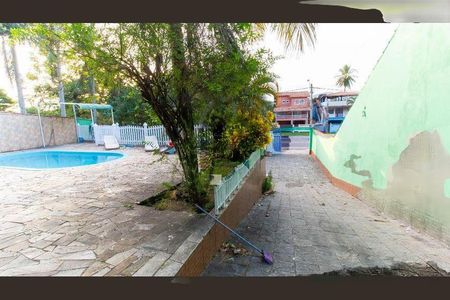 Casa à venda com 680m², 3 quartos e 1 vaga