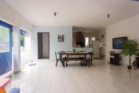 Casa à venda com 4 quartos, 500m² em Vila Homero Thon, Santo André