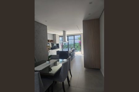 Casa à venda com 3 quartos, 225m² em Loteamento Residencial Arborais, Campinas