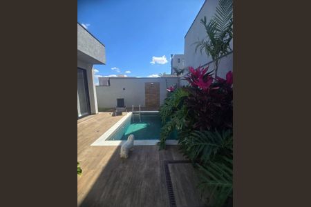 Casa à venda com 3 quartos, 225m² em Loteamento Residencial Arborais, Campinas