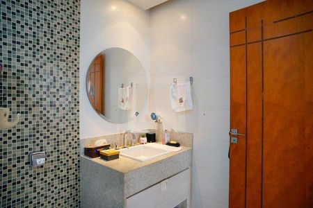 Casa à venda com 491m², 7 quartos e 2 vagas