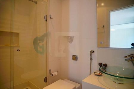 Casa à venda com 491m², 7 quartos e 2 vagas