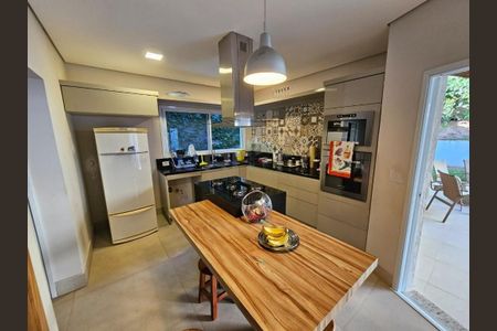 Casa à venda com 4 quartos, 490m² em Alphaville Dom Pedro, Campinas