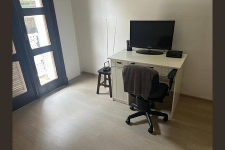 Casa à venda com 194m², 4 quartos e 3 vagas