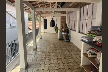 Casa à venda com 194m², 4 quartos e 3 vagas