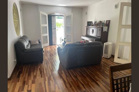 Casa à venda com 4 quartos, 194m² em Jardim Franca, São Paulo