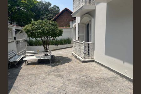 Casa à venda com 194m², 4 quartos e 3 vagas