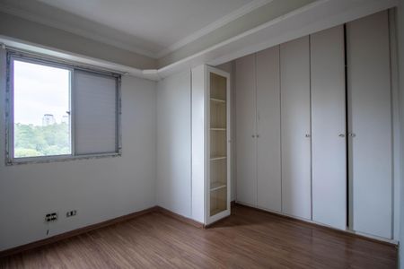 Apartamento à venda com 83m², 3 quartos e 3 vagasQuarto 2
