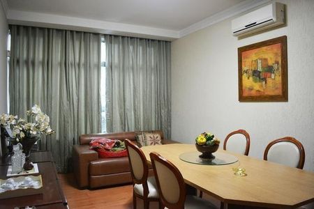 Casa à venda com 3 quartos, 360m² em Ipiranga, São Paulo