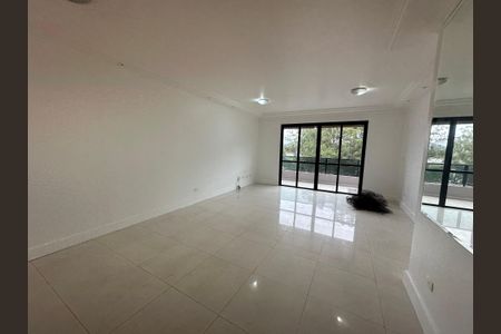 Apartamento à venda com 144m², 3 quartos e 2 vagas Apartamento à venda com 144m², 3 quartos e 2 vagasSala