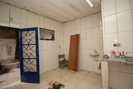 Sala/Cozinha de casa para alugar com 1 quarto, 35m² em Vila Bancaria Munhoz, São Paulo