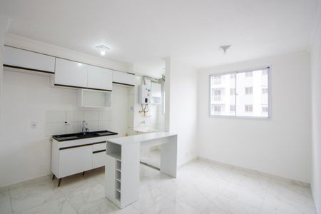 Sala de apartamento para alugar com 2 quartos, 37m² em Jardim, Santo André