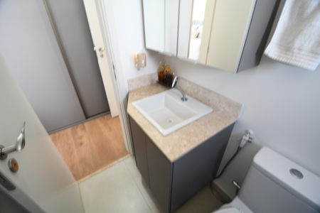 Apartamento à venda com 75m², 2 quartos e 2 vagasBanheiro Suíte
