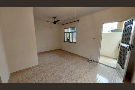 Casa à venda com 3 quartos, 138m² em Vista Alegre, Rio de Janeiro