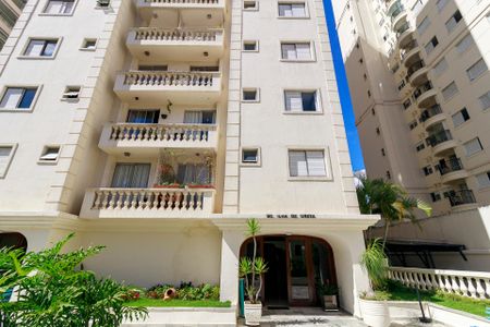 Apartamento para alugar com 60m², 2 quartos e 1 vagaFachada