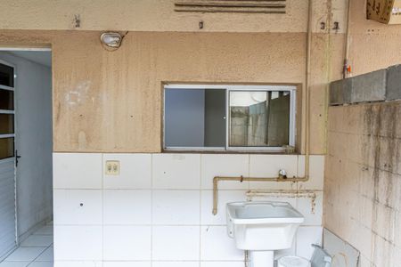 Casa de condomínio para alugar com 60m², 2 quartos e 1 vaga Casa de condomínio para alugar com 60m², 2 quartos e 1 vagaÁrea de Serviço