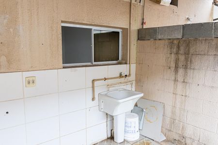 Casa de condomínio para alugar com 60m², 2 quartos e 1 vaga Casa de condomínio para alugar com 60m², 2 quartos e 1 vagaÁrea de Serviço