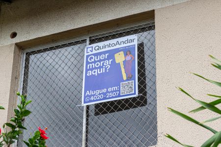 Casa de condomínio para alugar com 60m², 2 quartos e 1 vaga Casa de condomínio para alugar com 60m², 2 quartos e 1 vagaPlaca Instalada em 20/01/2026 Com o código 1PRJ950-437