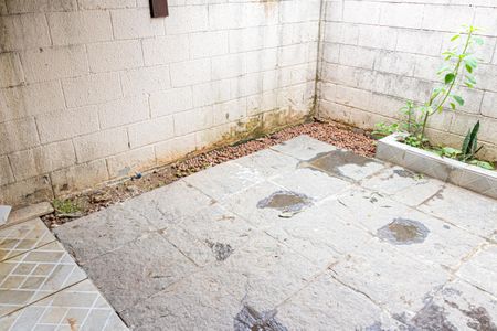 Casa de condomínio para alugar com 60m², 2 quartos e 1 vaga Casa de condomínio para alugar com 60m², 2 quartos e 1 vagaQuintal