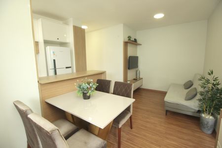 Sala de Jantar de kitnet/studio à venda com 2 quartos, 51m² em Jardim Monte Libano, Santo André