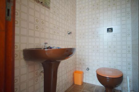 Apartamento à venda com 58m², 2 quartos e 1 vagaBanheiro de Serviço