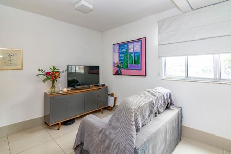 Apartamento à venda com 95m², 3 quartos e 2 vagas Apartamento à venda com 95m², 3 quartos e 2 vagasSala