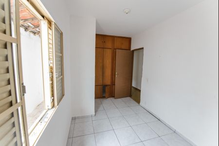 Casa para alugar com 100m², 2 quartos e 1 vaga Casa para alugar com 100m², 2 quartos e 1 vagaQuarto 1