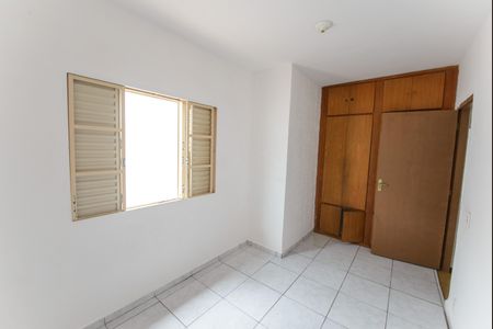 Quarto 1 de casa para alugar com 2 quartos, 100m² em Vila Sao Geraldo, Taubaté