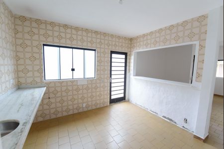 Casa para alugar com 100m², 2 quartos e 1 vaga Casa para alugar com 100m², 2 quartos e 1 vagaCozinha