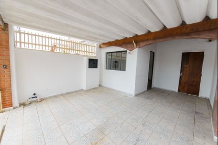 Casa para alugar com 100m², 2 quartos e 1 vaga Casa para alugar com 100m², 2 quartos e 1 vagaGaragem