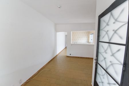 Sala de casa para alugar com 2 quartos, 100m² em Vila Sao Geraldo, Taubaté