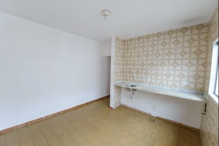 Casa para alugar com 100m², 2 quartos e 1 vaga Casa para alugar com 100m², 2 quartos e 1 vagaCozinha