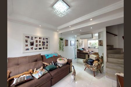 Sala de casa de condomínio à venda com 2 quartos, 80m² em Socorro, São Paulo