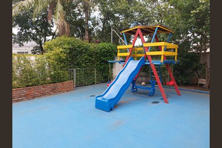 Casa de condomínio para alugar com 80m², 2 quartos e 1 vaga Casa de condomínio para alugar com 80m², 2 quartos e 1 vagaÁrea comum Playground