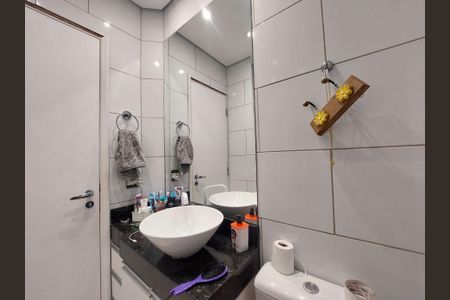 Casa de condomínio para alugar com 80m², 2 quartos e 1 vaga Casa de condomínio para alugar com 80m², 2 quartos e 1 vagaBanheiro