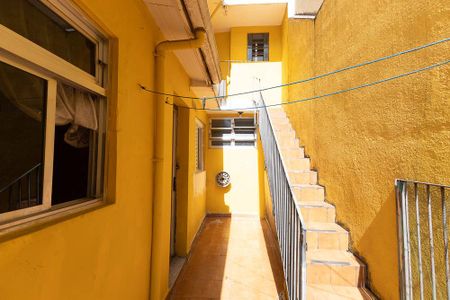 Casa à venda com 110m², 2 quartos e 2 vagasQuintal