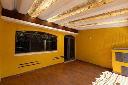 Casa à venda com 110m², 2 quartos e 2 vagasGaragem