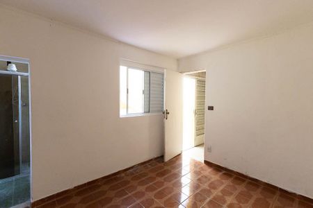 Casa à venda com 110m², 2 quartos e 2 vagasSuíte