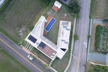 Casa de condomínio para alugar com 369m², 4 quartos e 2 vagasArea 