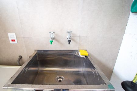 Casa de condomínio para alugar com 369m², 4 quartos e 2 vagasÁrea de Serviço