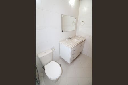 Apartamento para alugar com 200m², 4 quartos e 3 vagasBanheiro da Suíte 2